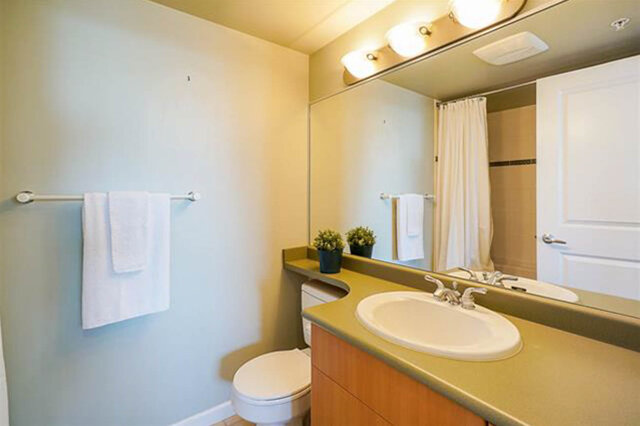 1805-4388 Buchanan Street - Condo - Brentwood - Photo 17 of 18