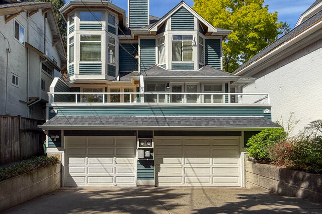 Spacious unit with wrap-around balcony and tree-lined views. - 3443 West 6th Ave, Vancouver West Side
