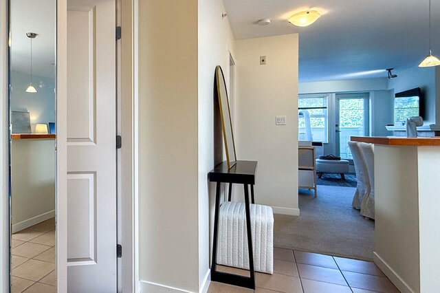 408-3580 West 41st Avenue - Condo - Southlands - Photo 3 of 31