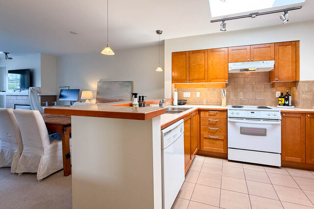 408-3580 West 41st Avenue - Condo - Southlands - Photo 4 of 31