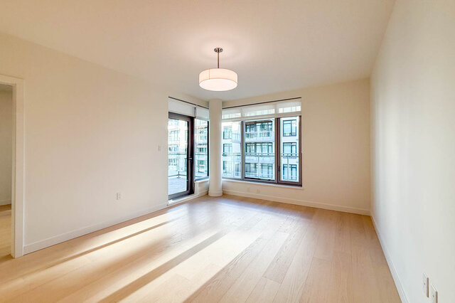 Property listing photo. - 406-777 Harbour Way, North Vancouver
