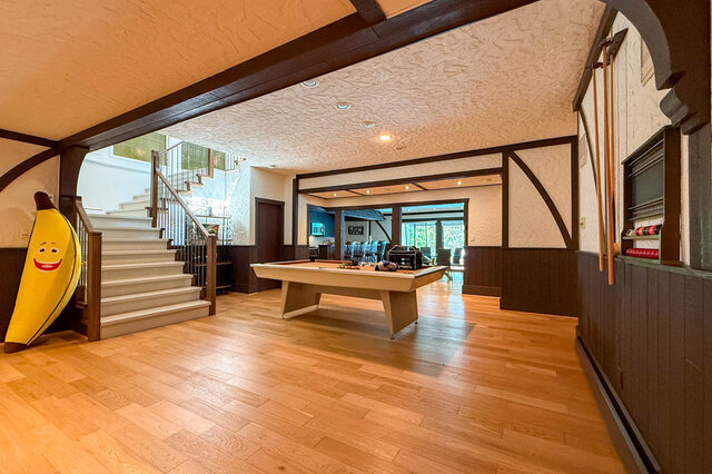 Spacious den with hardwood floors, pool table, and large windows - 1249 Chartwell Place, West Vancouver