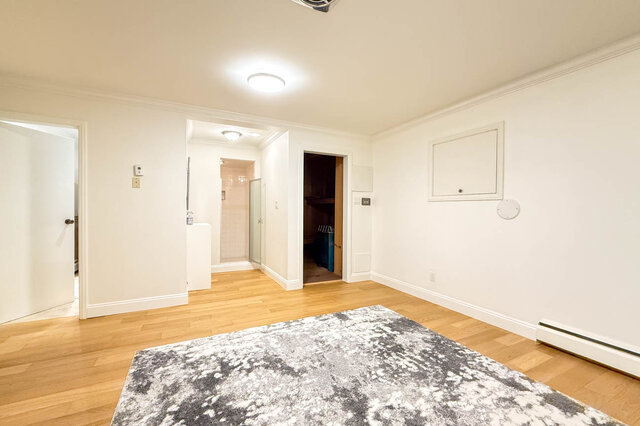 Spacious living room with hardwood floors and recessed lighting - 1249 Chartwell Place, West Vancouver