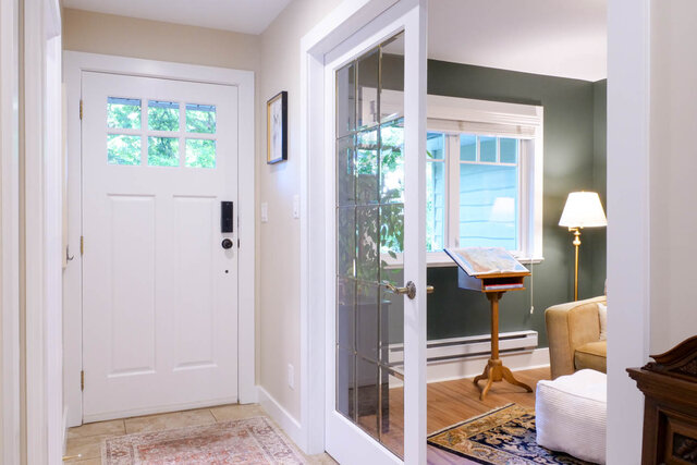 Suite-1059 Tall Tree Lane - Suite in House - Edgemont - Photo 9 of 37