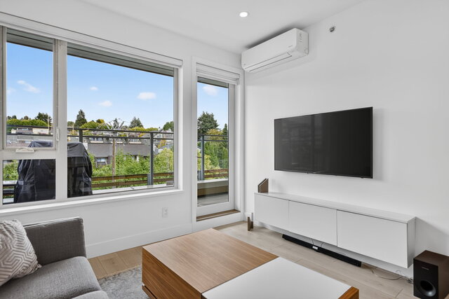 506-221 East 3rd Street - Condo - Lower Lonsdale - Photo 15 of 32